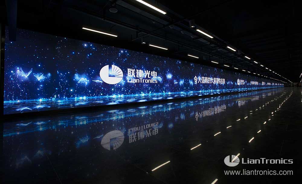 Línea 14 del Metro de Shanghái, China